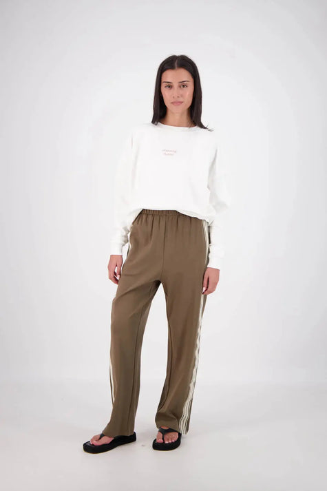 Panarea Track pant in Olive Jasmine Alexa
