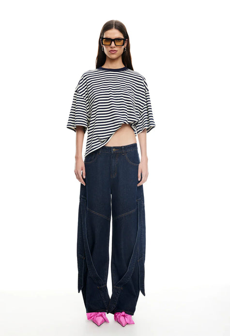 Bloom Short Sleeve Stripe in Navy and White Lioness