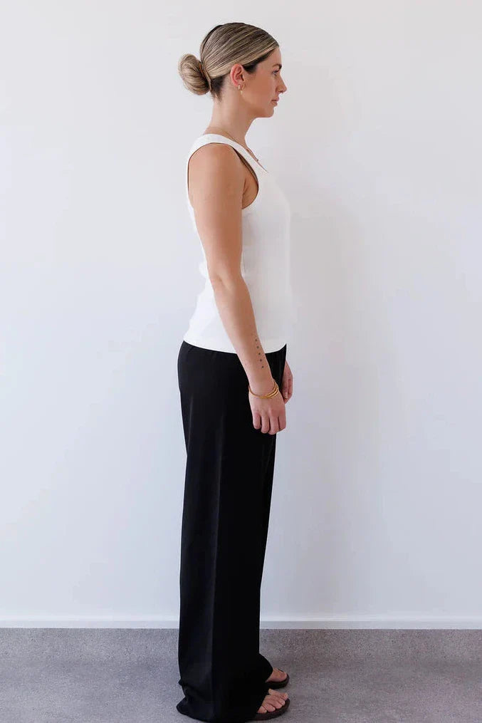 Max Pant in Black Mabel