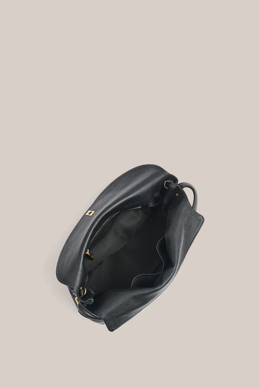 Sloane Large Black Leather Crossbody Vestirsi
