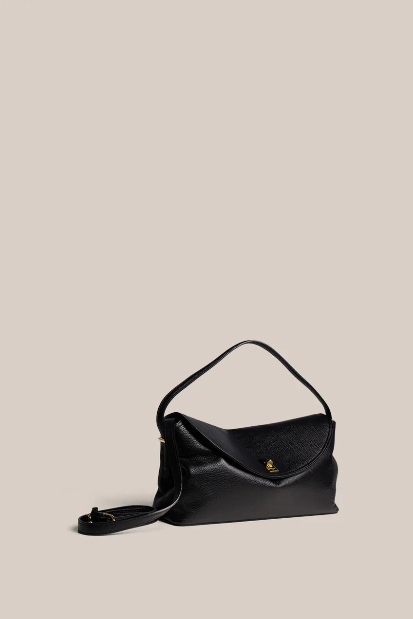 Sloane Large Black Leather Crossbody Vestirsi