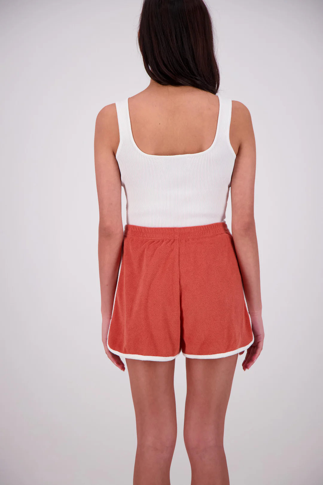 Kuhio Shorts in Tobacco