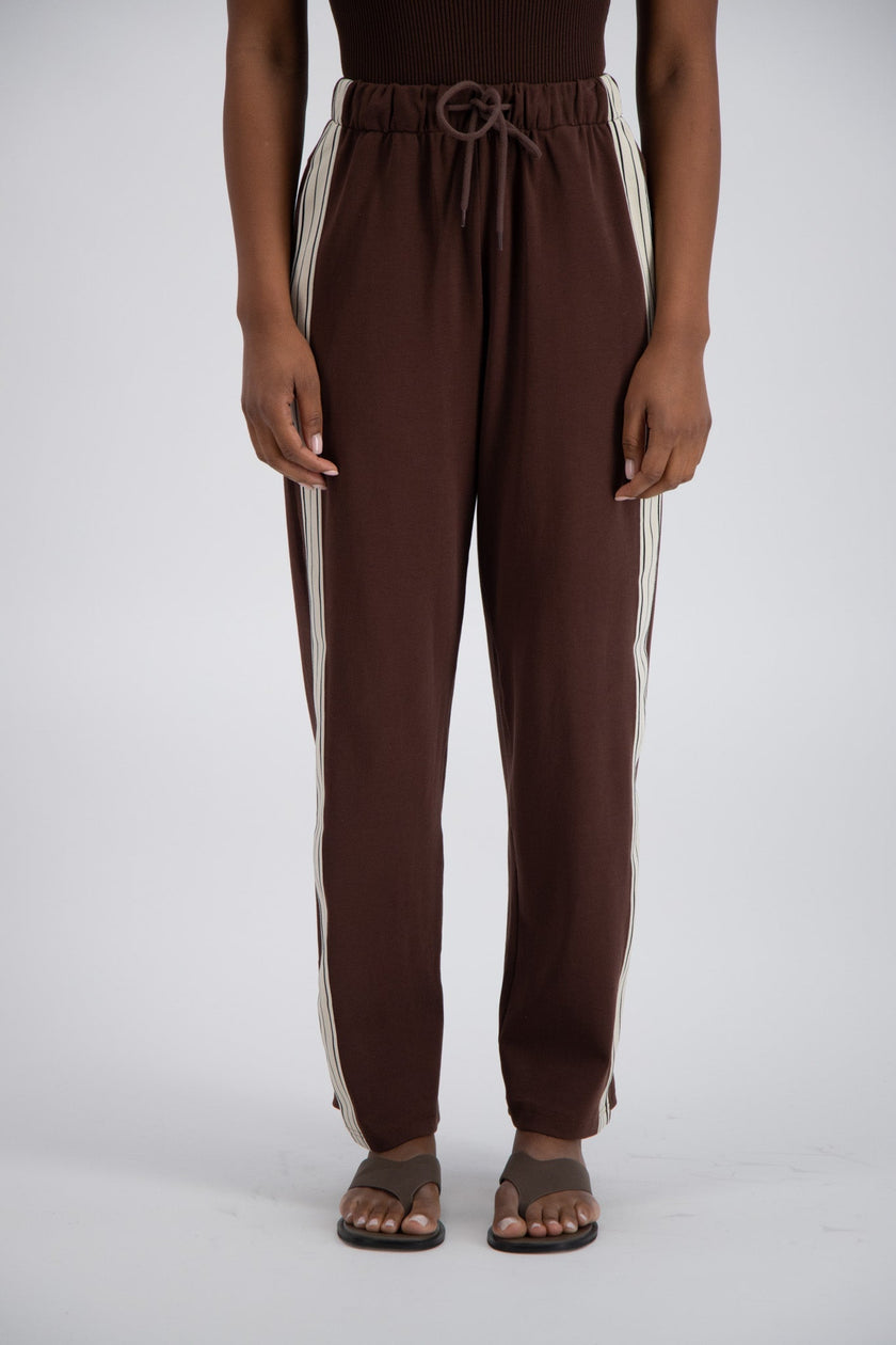 Panarea Trackpant in Brown Jasmine Alexa